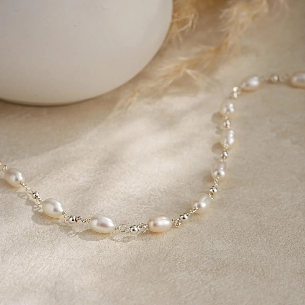 Dainty Freshwater Pearl Bracelet